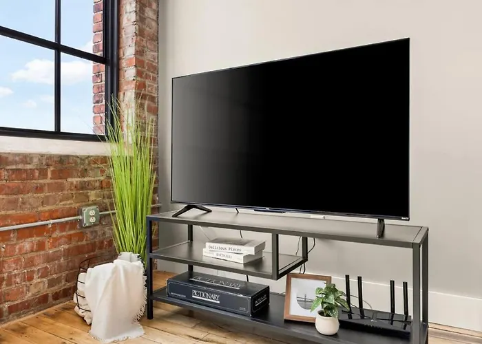 The Urban Loft - Stylish Industrial Living Apartment